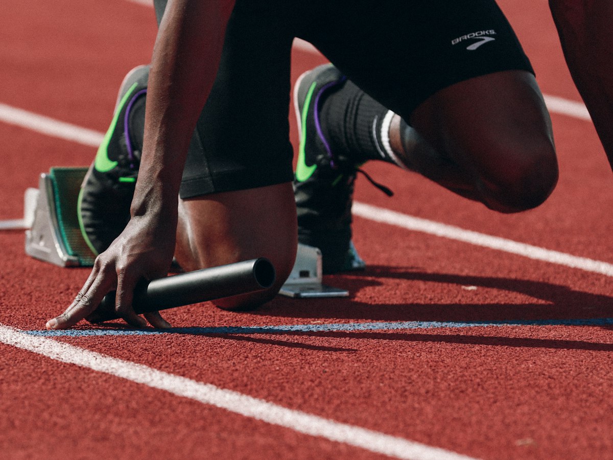 爱游戏(AYX)中国官方网站 - AYX SPORTS·看点：绿茵场上的攻防转换瞬间